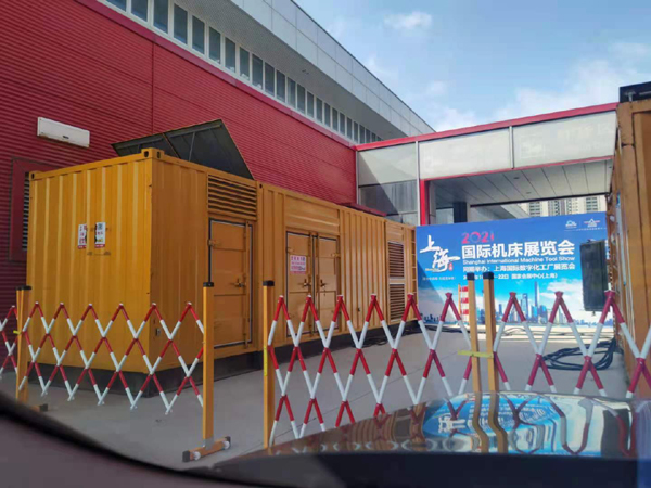 官渡出租发电机-柴油发电机和汽油发电机哪个更好一些?