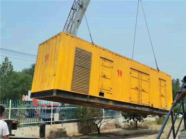 官渡300KW柴油发电机组油耗是多少？